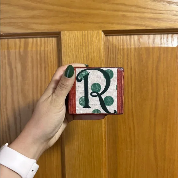 Reversible Merry Christmas and Happy Thanksgiving Letter Block Set - Picture 10 of 10